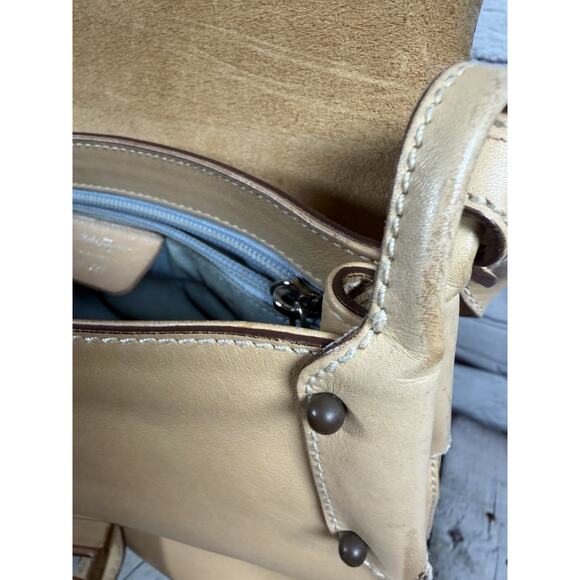 Ferragamo Leather Small Purse Wooden Closure Tan Vintage Authentic - Picture 15 of 15